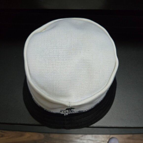 Kangol Lindale Two Tone K. Braid Small Bucket Hat - Picture 5 of 8